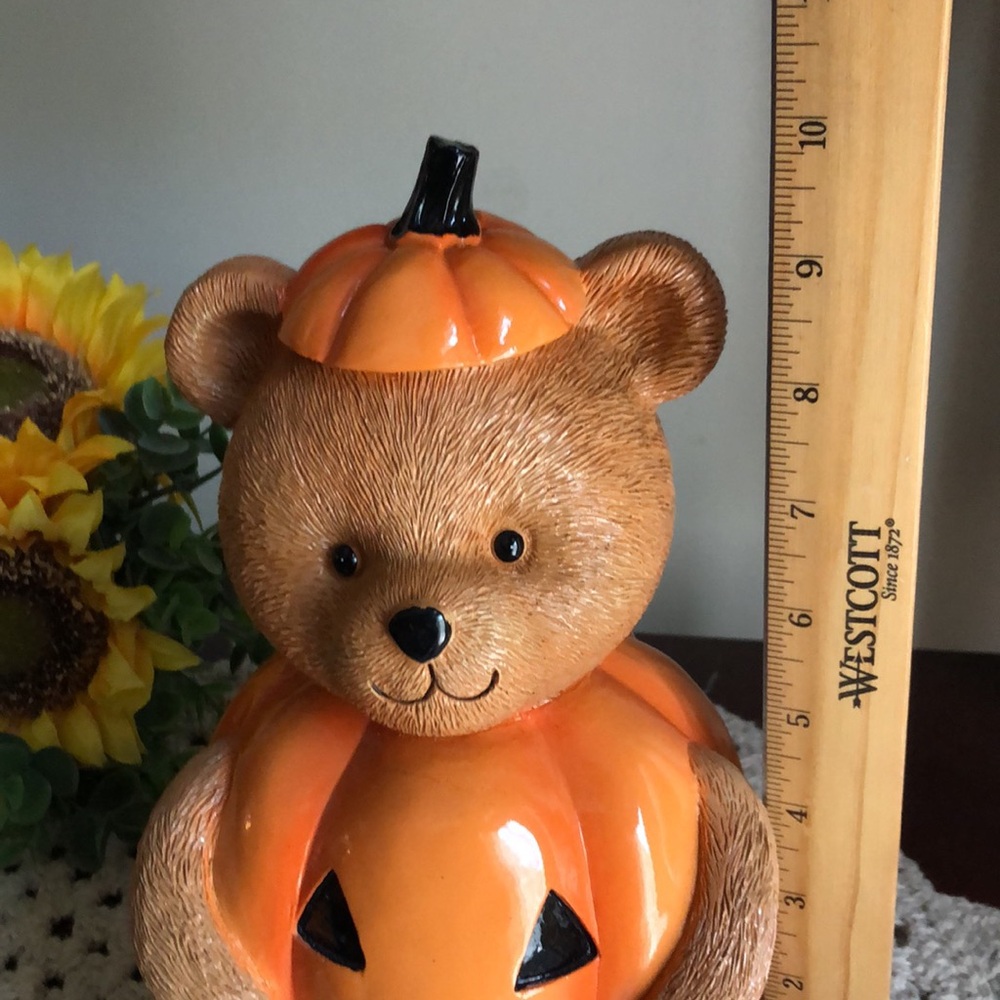 Resin PUMPKIN Teddy Bear Halloween Home Decor - Picture 6 of 9